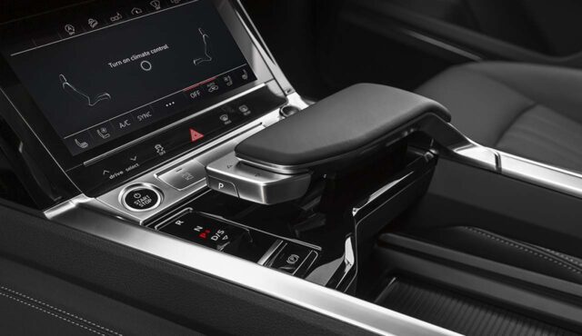2019 Audi Etron Premium Plus